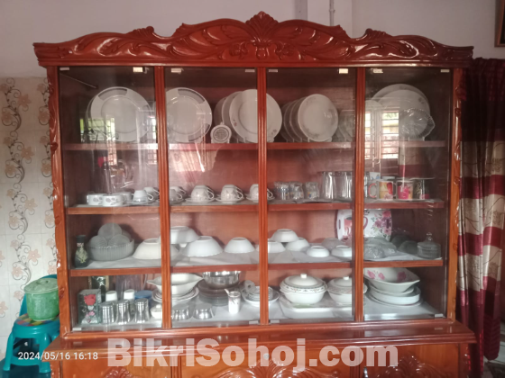 ওয়াল শোকেস